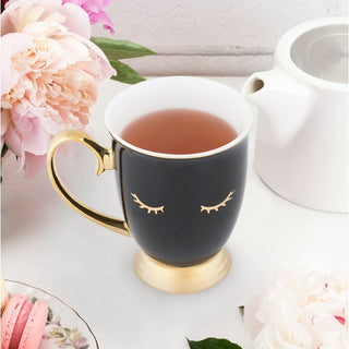 Pinky Up Holly Black Lash Mug