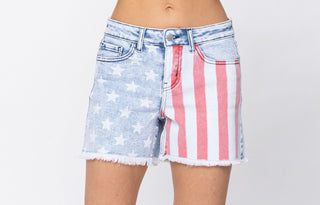 Judy Blue Mid Rise USA Print Shorts